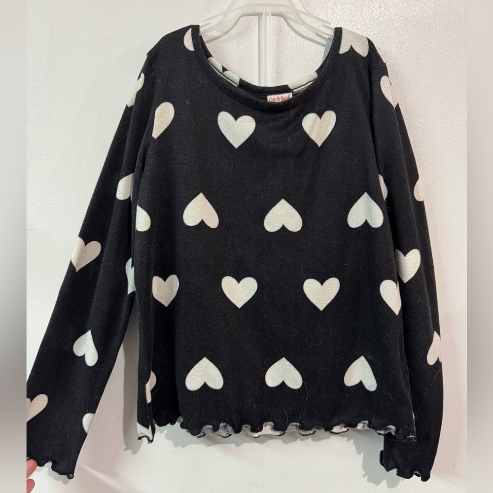 Cat & Jack Black and White Heart Pajama Set